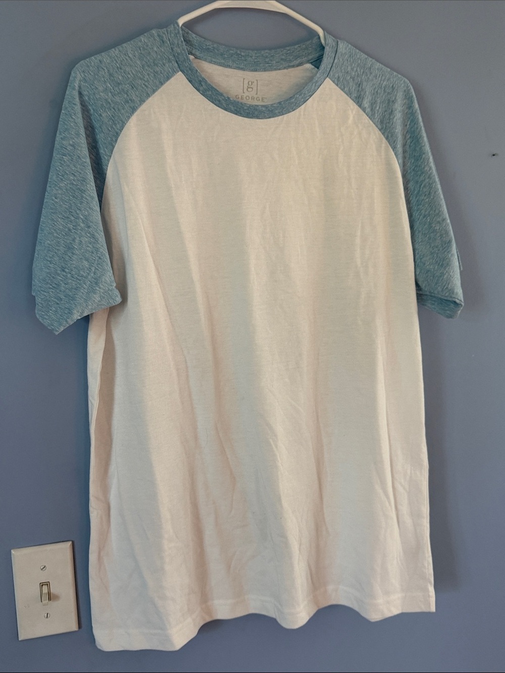 George Men’s White and Heather Blue Raglan Tee